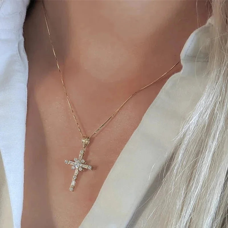 16" Zirconia Cross Necklace (Gold)